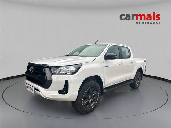 TOYOTA HILUX 2.8 D-4D TURBO DIESEL CD GR-S 4X4 AUTOMÁTICO